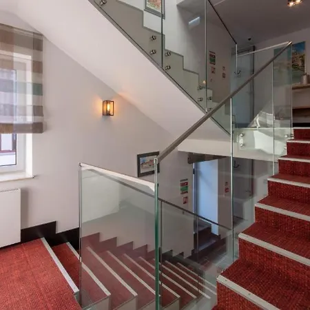 Marina Pallatium Bed & Breakfast