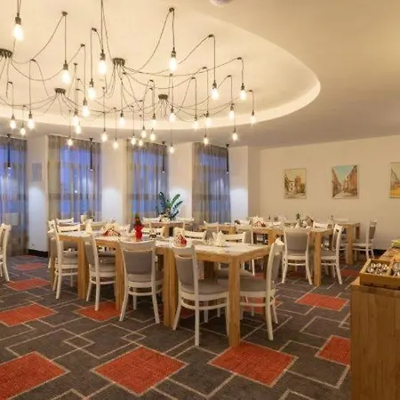 Alojamento de Acomodação e Pequeno-almoço Marina Pallatium Kamien Pomorski