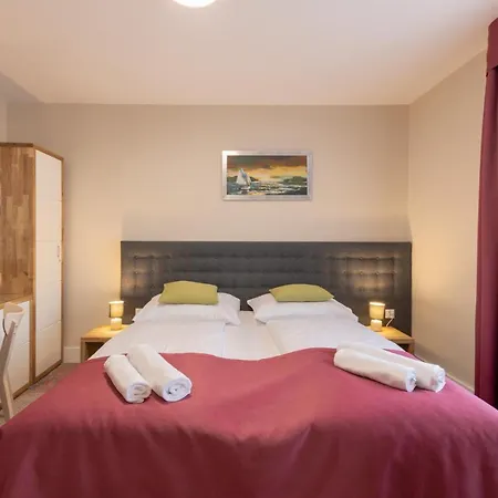 Marina Pallatium Bed and breakfast