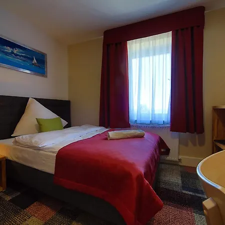 Marina Pallatium Bed & Breakfast