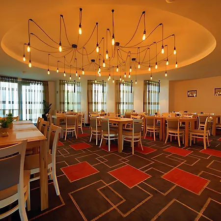 Alojamento de Acomodação e Pequeno-almoço Marina Pallatium